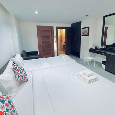 De Nawarat Chiangmai Boutique Apartment Чиангмай Екстериор снимка
