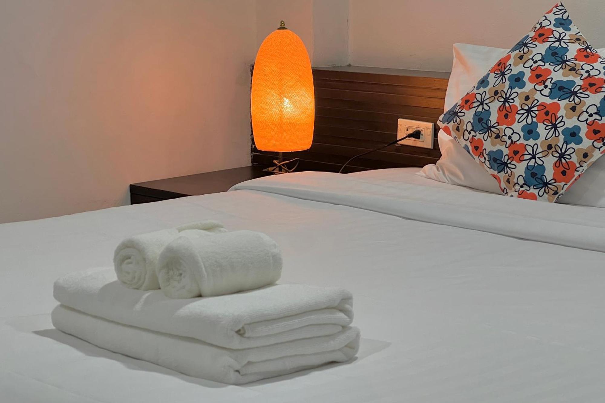 De Nawarat Chiangmai Boutique Apartment Чиангмай Екстериор снимка